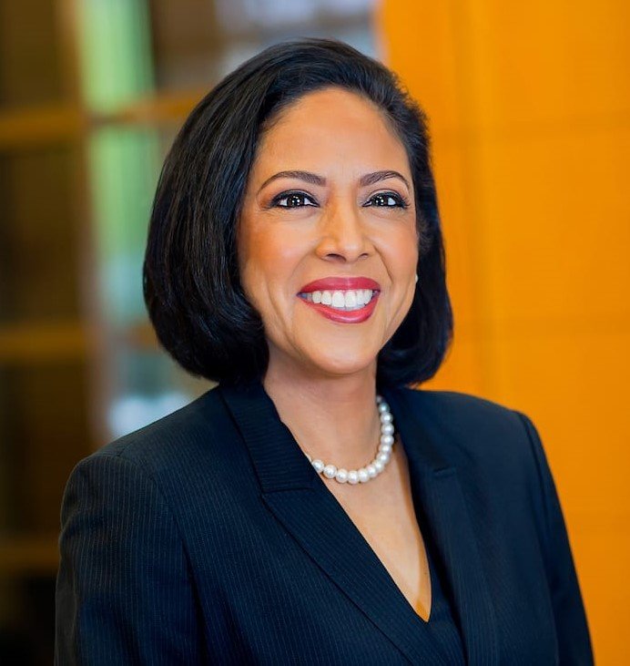 Anna Maria Chávez - Professional Speakers Booking