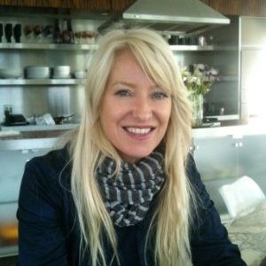 Alison Thompson - Professional Speakers Booking