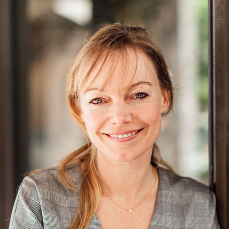 Anja Manuel - Professional null Speaker