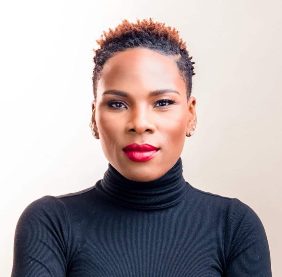 Luvvie Ajayi Jones - Professional null Speaker