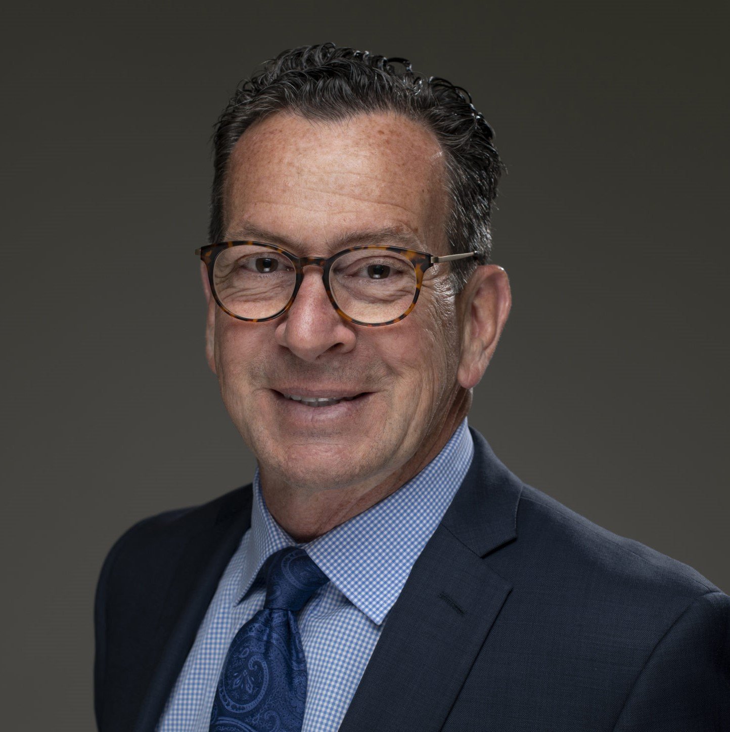 Dannel Malloy - Professional null Speaker