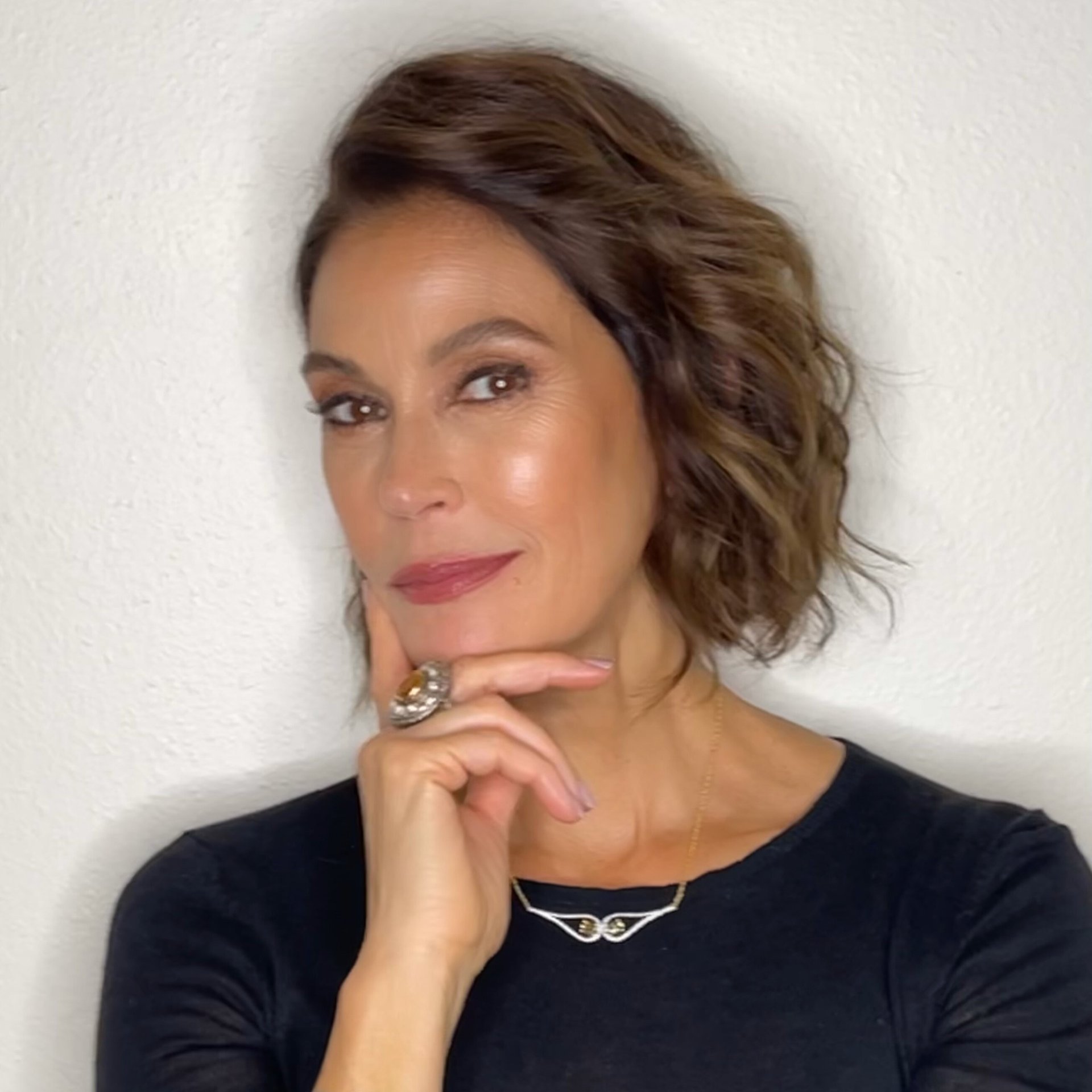 Teri Hatcher - Professional null Speaker