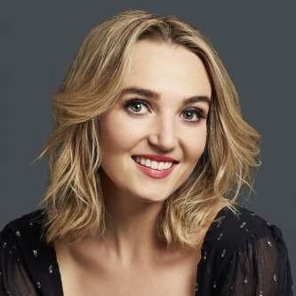 Chloe Fineman - Professional null Speaker