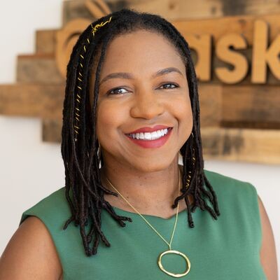 Stacy Brown-Philpot - Professional null Speaker