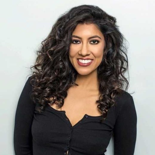 Stephanie Beatriz - Professional null Speaker