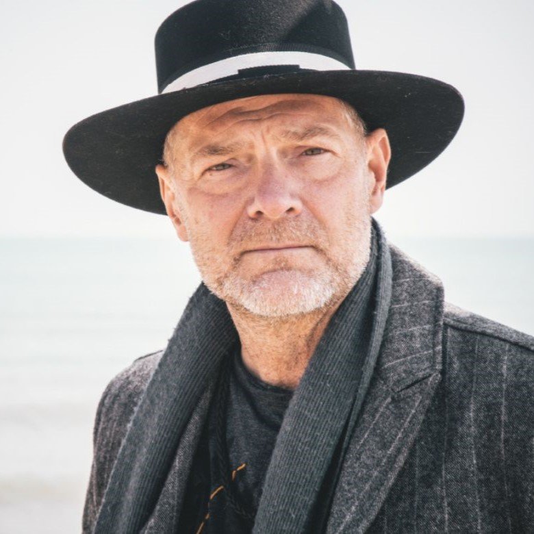 Les Stroud - Professional null Speaker