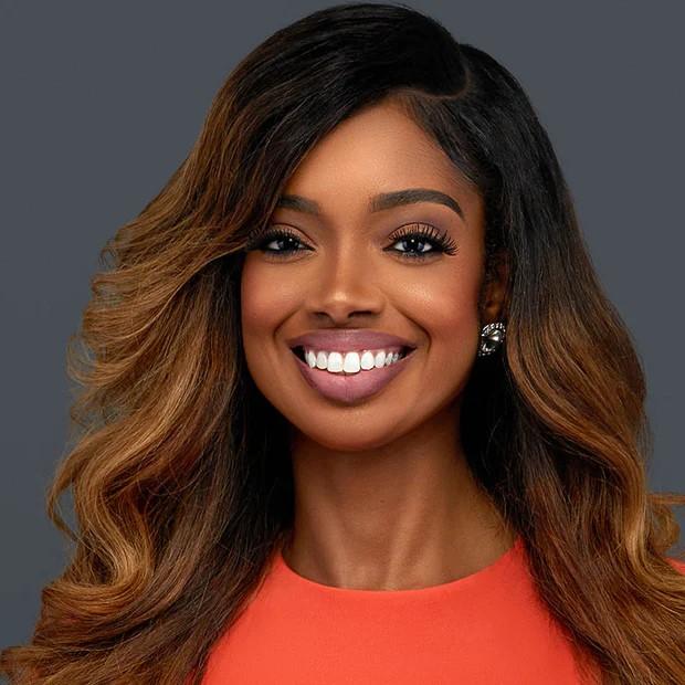 Arian Simone - Professional null Speaker