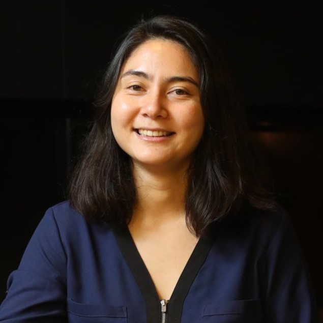 Erika Cheung - Professional null Speaker