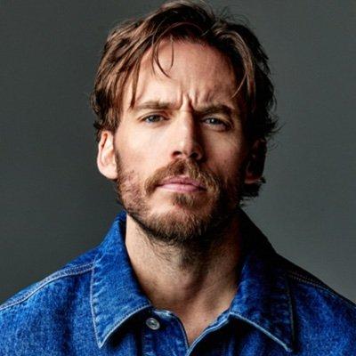 Sam Claflin - Professional null Speaker