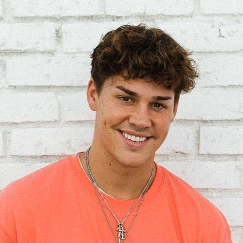 Noah Beck - Professional Speakers Booking