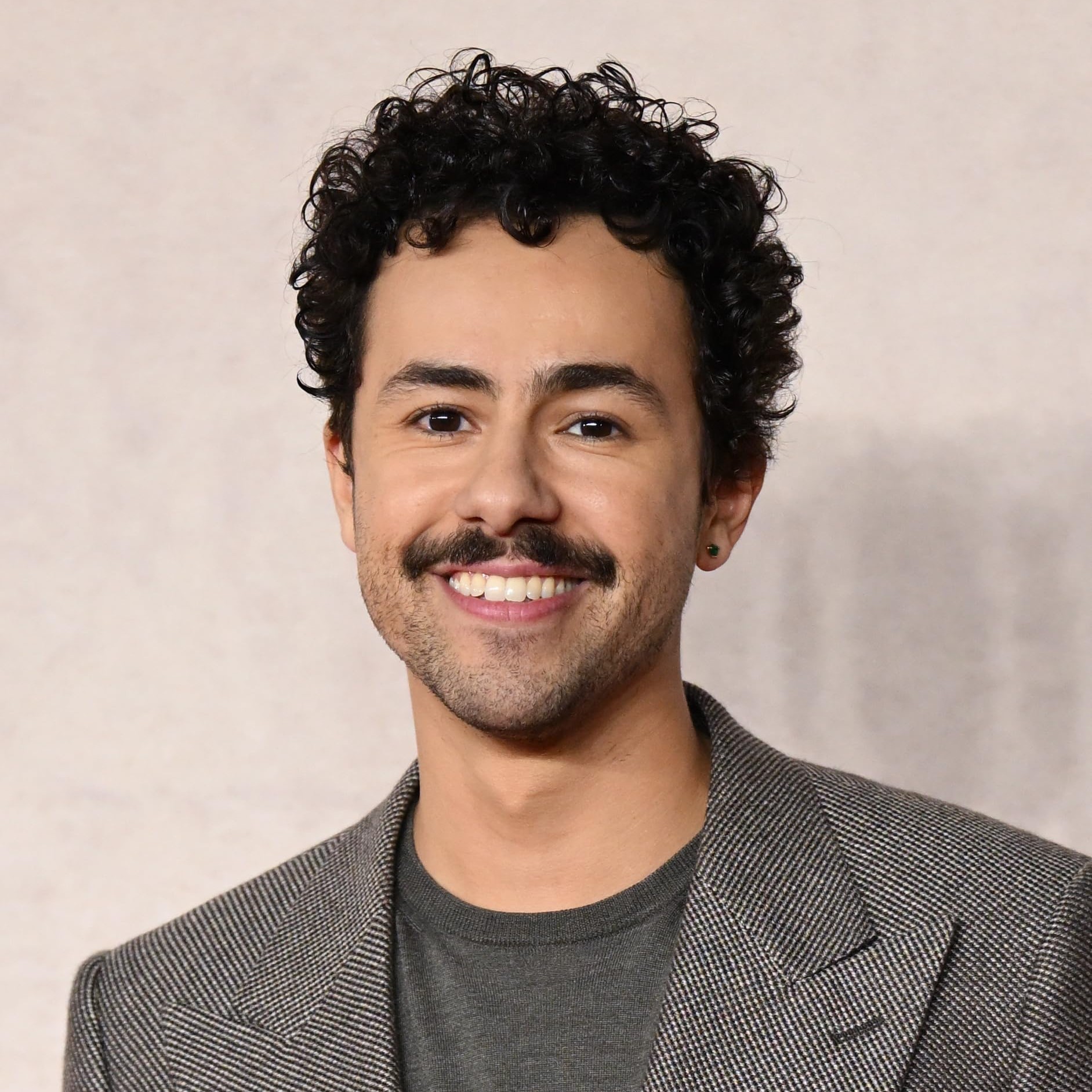 Ramy Youssef - Professional null Speaker