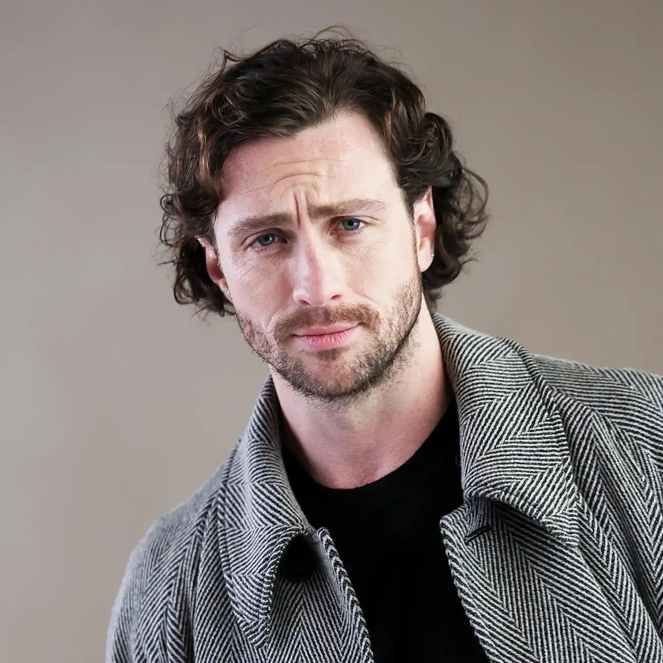 Aaron Taylor-Johnson - Professional null Speaker
