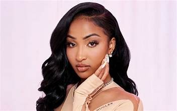 Shenseea - Professional null Speaker