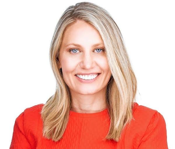 Maureen Dunne - Professional Speakers Booking