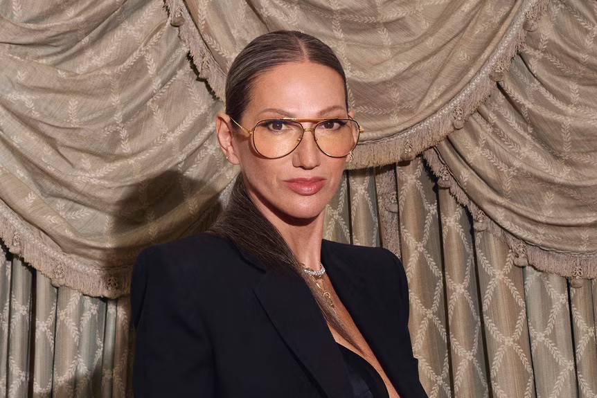 Jenna Lyons - Professional null Speaker