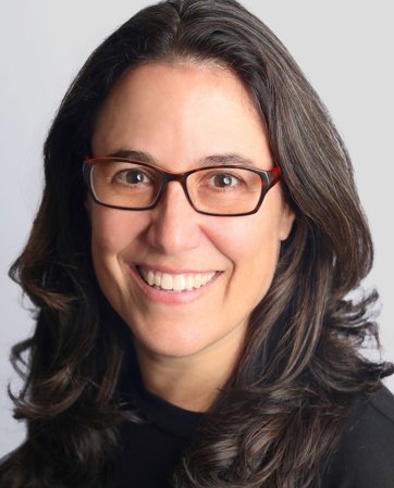 Krisztina Holly - Professional Speakers Booking