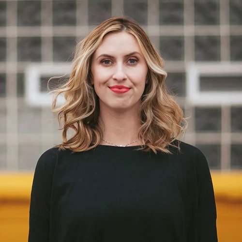 Nora McInerny - Professional Speakers Booking