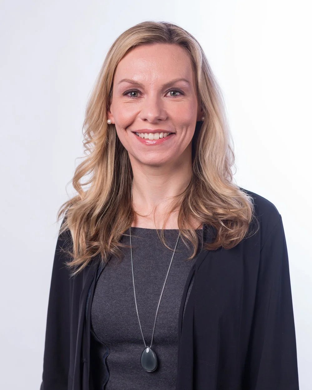 Elizabeth Kiehner - Professional null Speaker