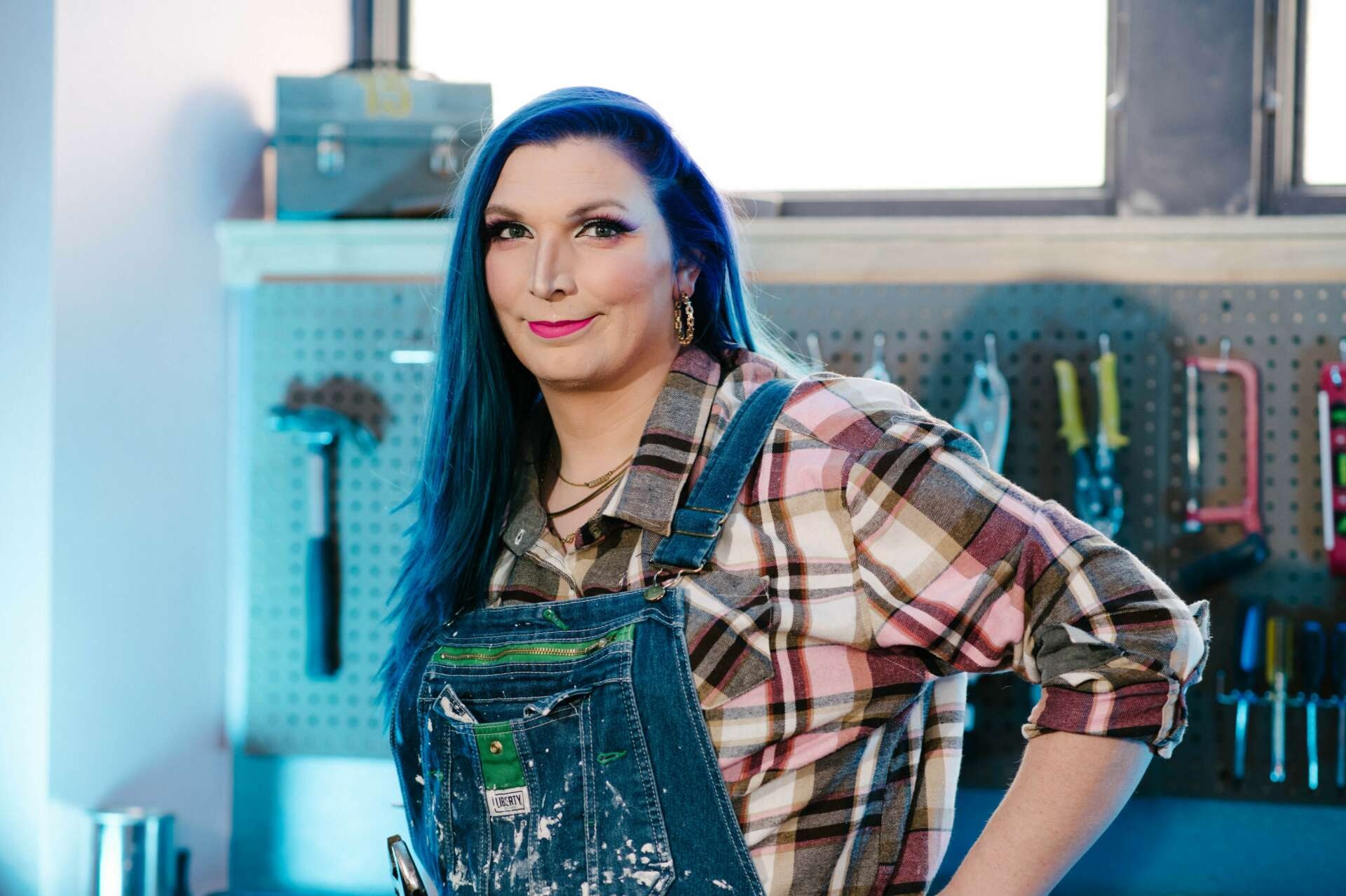 Mercury Stardust - Professional Speakers Booking