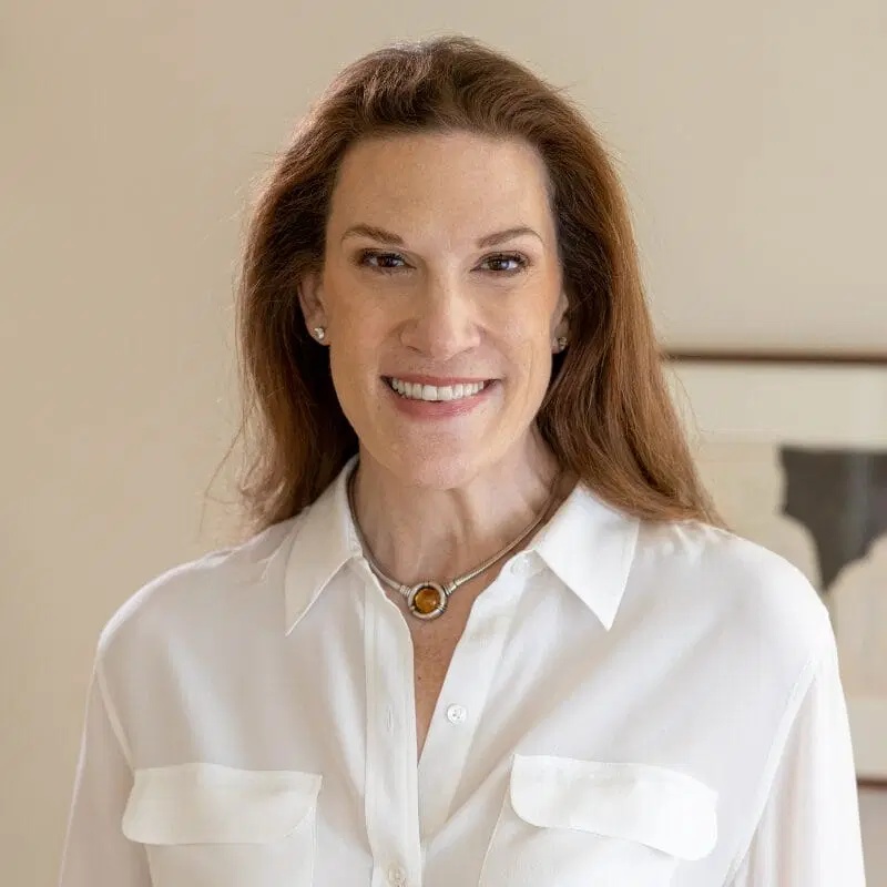 Morra Aarons-Mele - Professional Speakers Booking