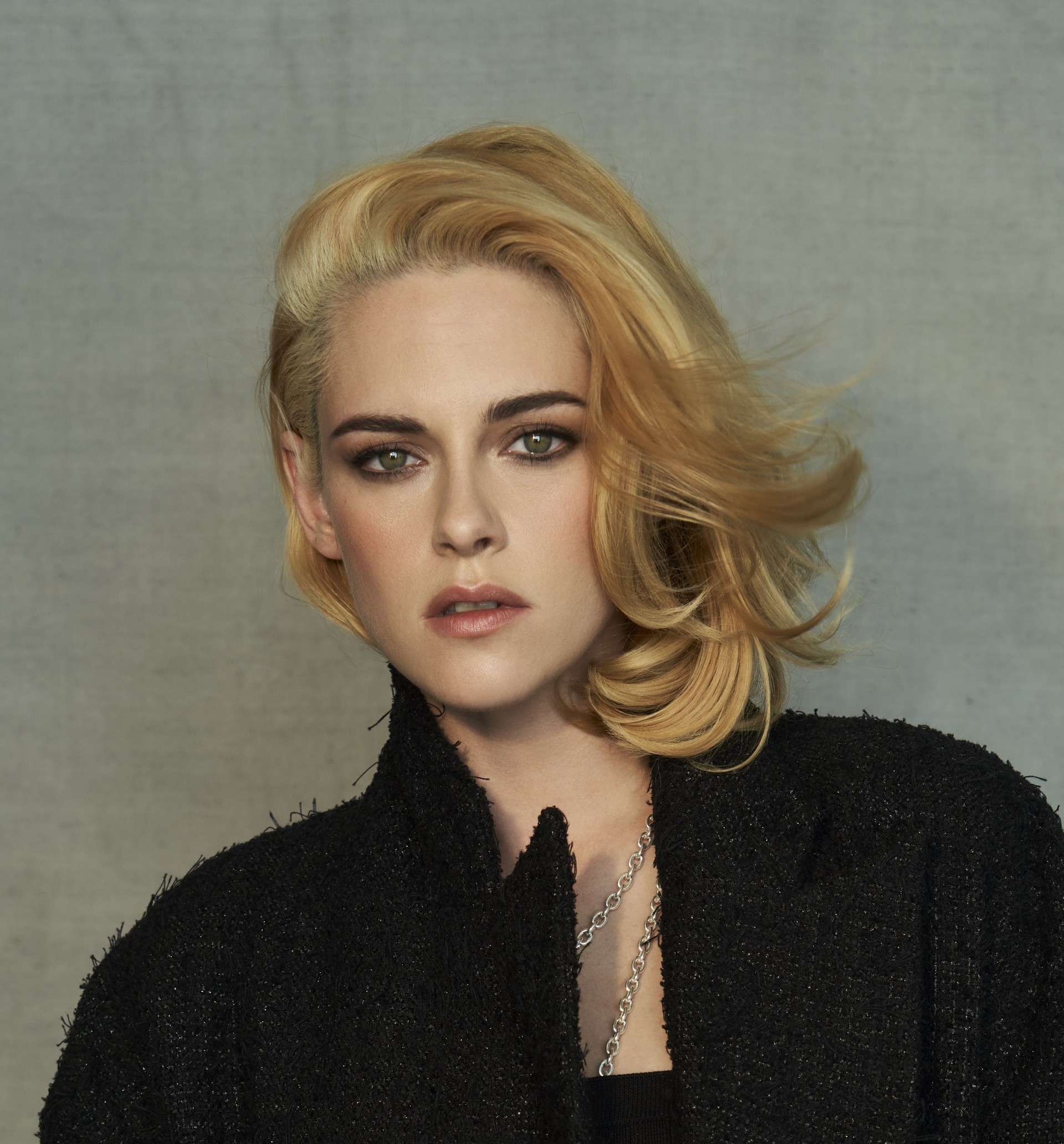 Kristen Stewart - Professional null Speaker