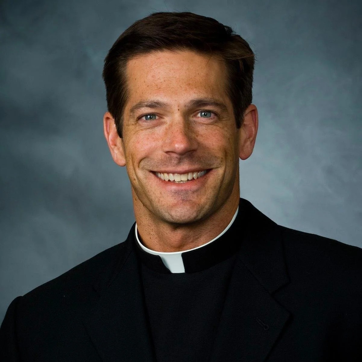 Father Mike Schmitz - Professional null Speaker