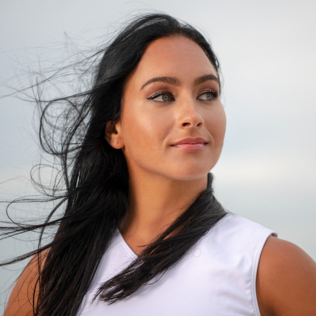 Gabi Butler - Professional null Speaker