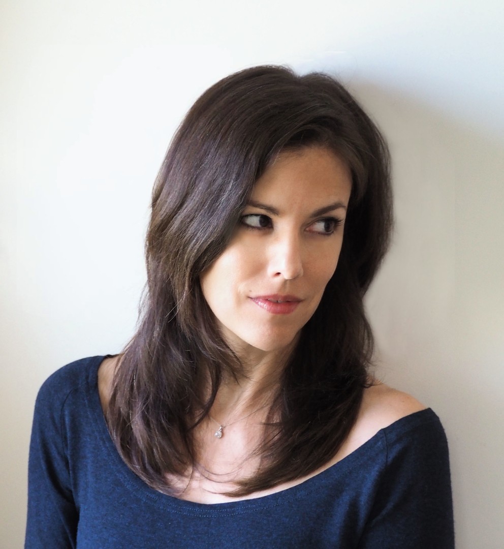 Victoria Johnson - Professional null Speaker