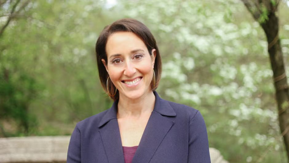 Vanessa Kroll Bennett - Professional null Speaker