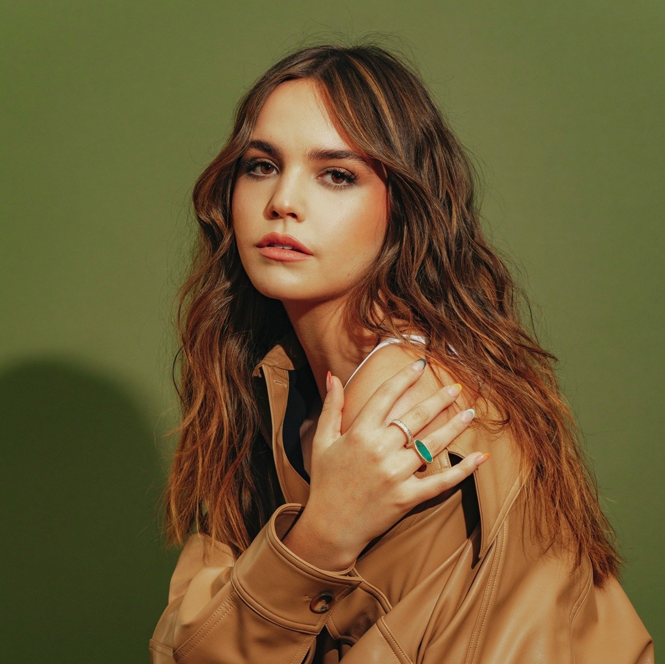 Bailee Madison - Professional null Speaker