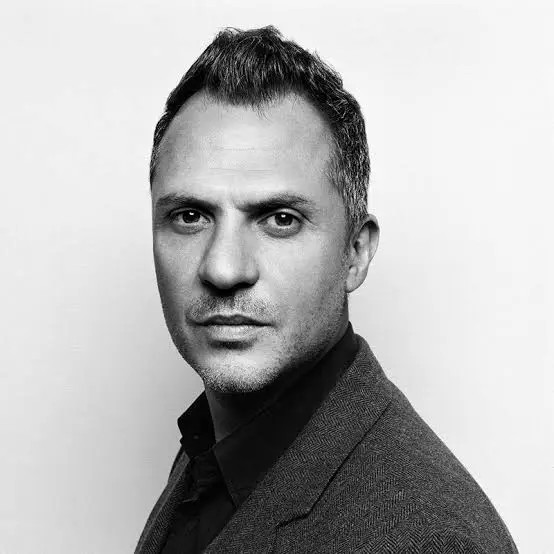 Platon null - Professional null Speaker