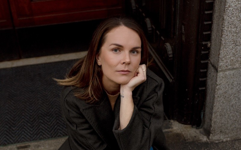 Caro Claire Burke - Professional null Speaker