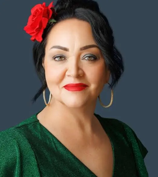 Josefina López - Professional null Speaker