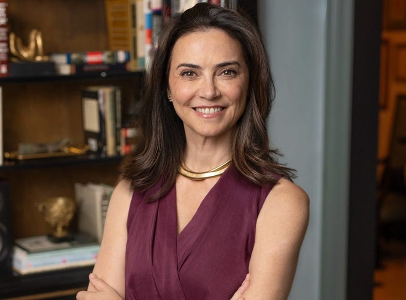 Jennifer B. Wallace - Professional Speakers Booking