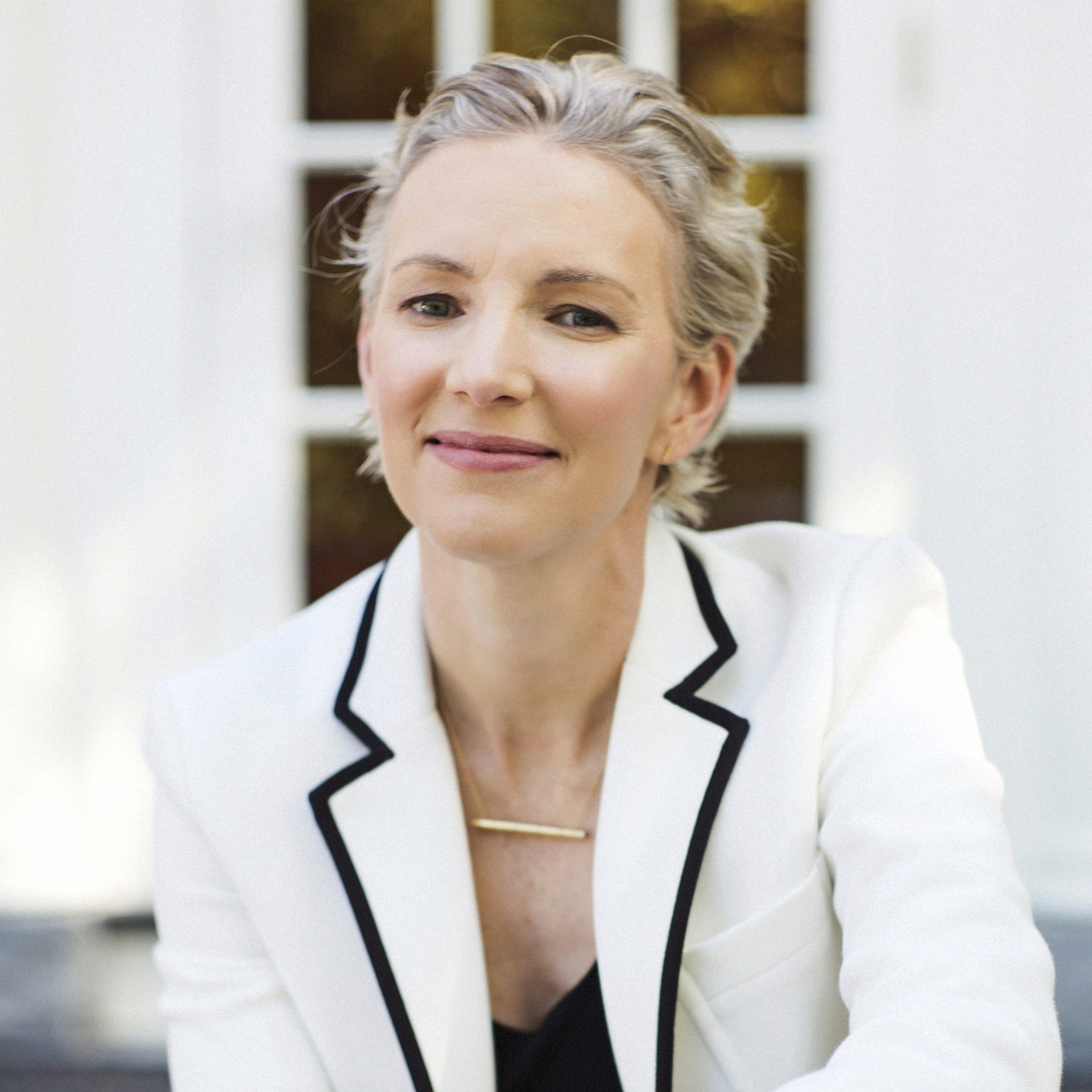 Anne Morriss - Professional null Speaker