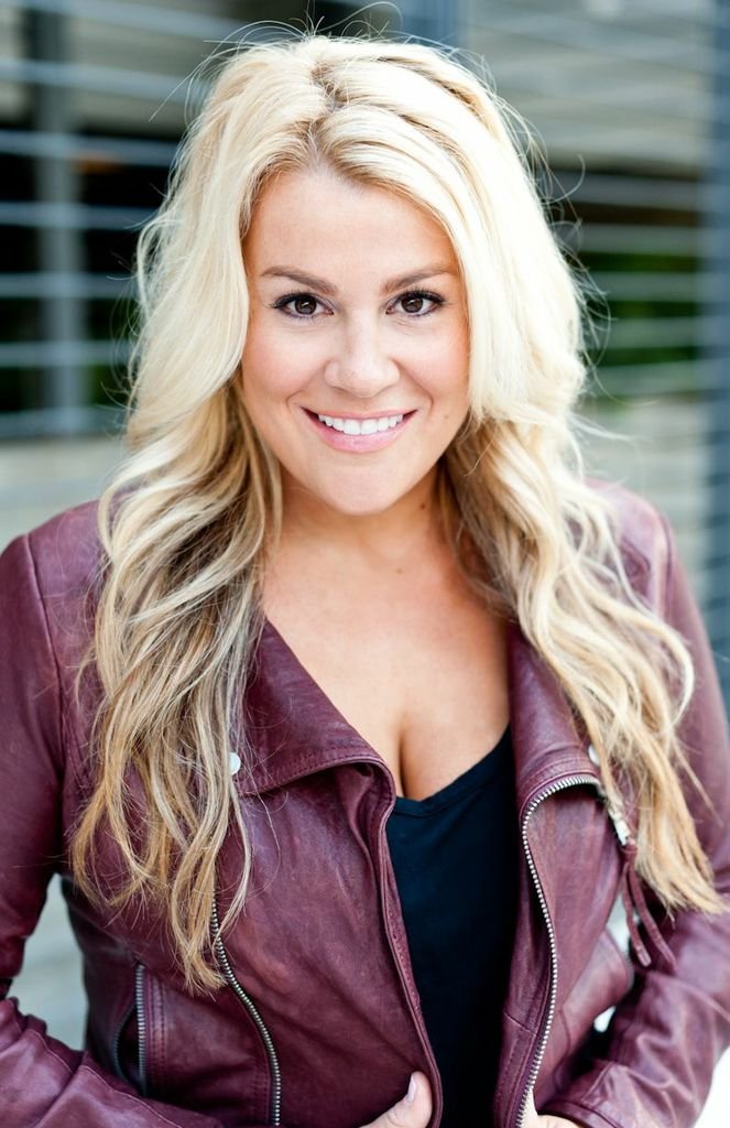 Heather McMahan - Professional null Speaker