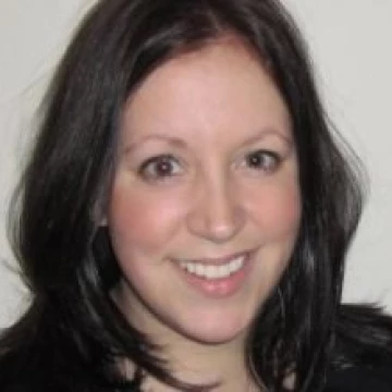 Jillian C. York - speakerbookingagency