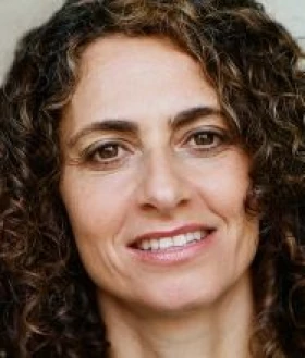 Daphne Miller's Booking Agent and Speaking Fee