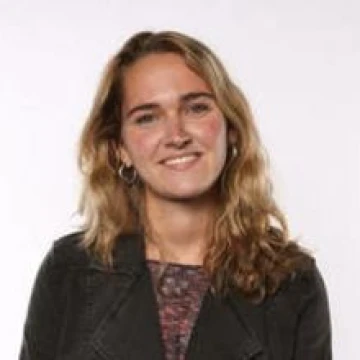 Jena Friedman - speakerbookingagency