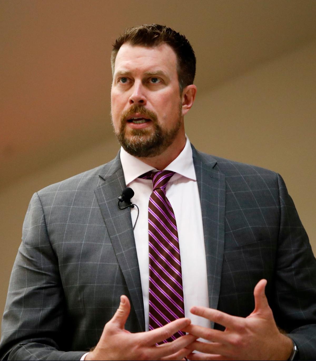 Ryan Leaf’s Booking Agent and Speaking Fee Speaker Booking Agency