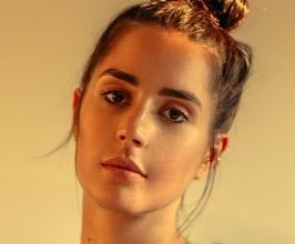 Lara Pia Arrobio's Booking Agent and Speaking Fee - Speaker ...